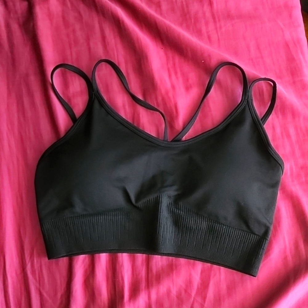 Sports Bra - Picture 4 of 6